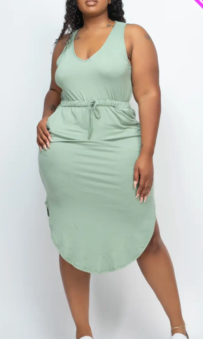 Plus Size Sleeveless Pocket Dress